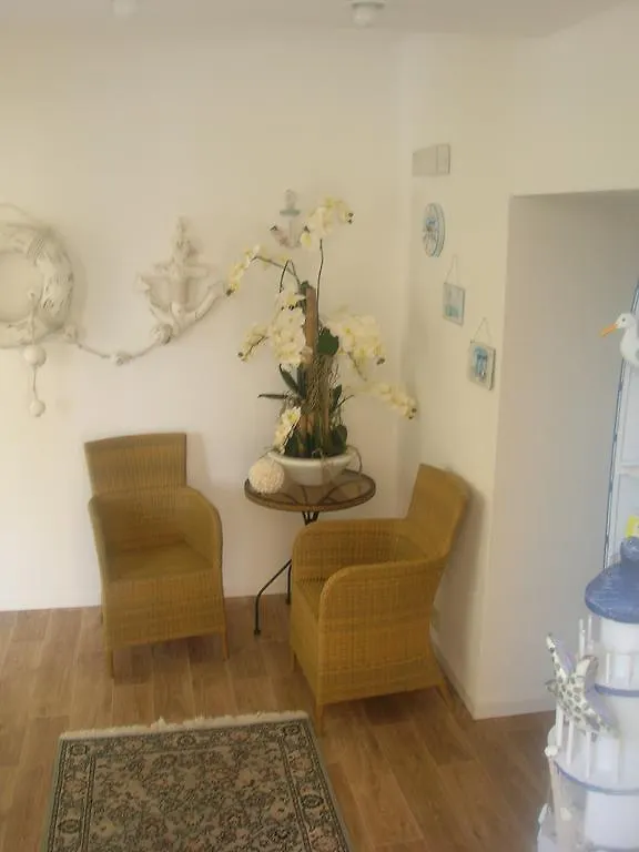 Residence Suisse Cattolica 0*,
