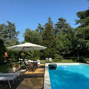 In La Carruba Villa